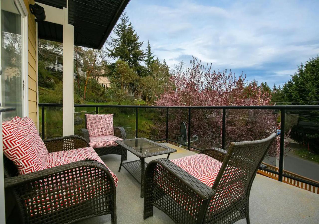 Bellamy Manor Large Home With 5Beds! In Langford Victoria Exterior foto